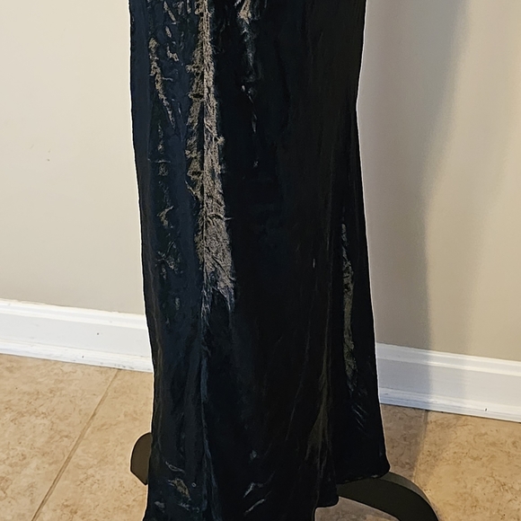 BNWT!! STUNNING!!! CALVIN KLEIN SCOOP NECK EVENING DRESS!!!!! - Picture 5 of 12